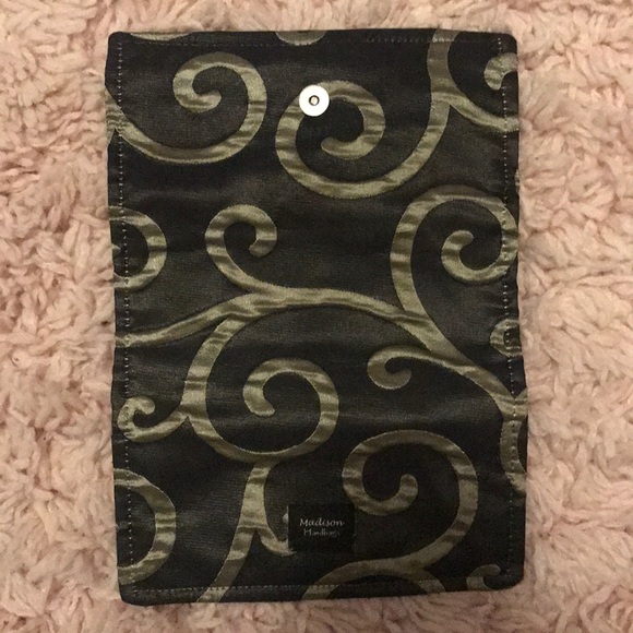 Wallet - Picture 2 of 4